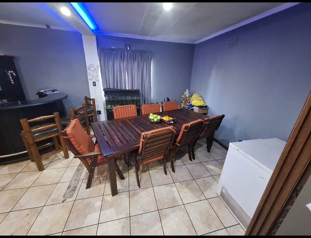 3 BEDROOM FREESTANDING FOR SALE IN VANDERBIJLPARK SE 1